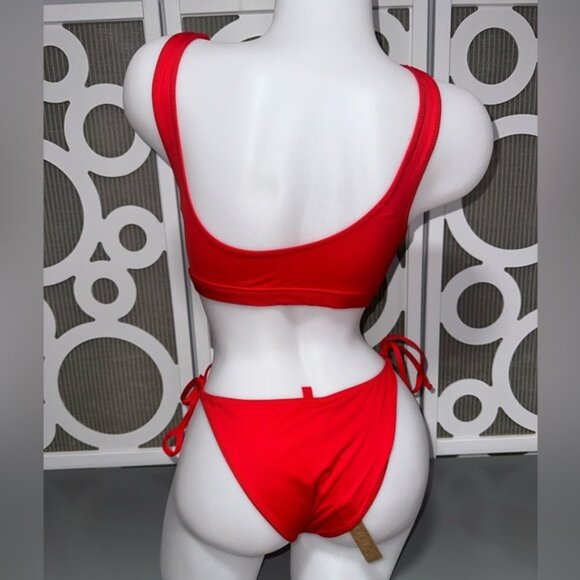 NWT - Skims bikini Set - Picture 3 of 5